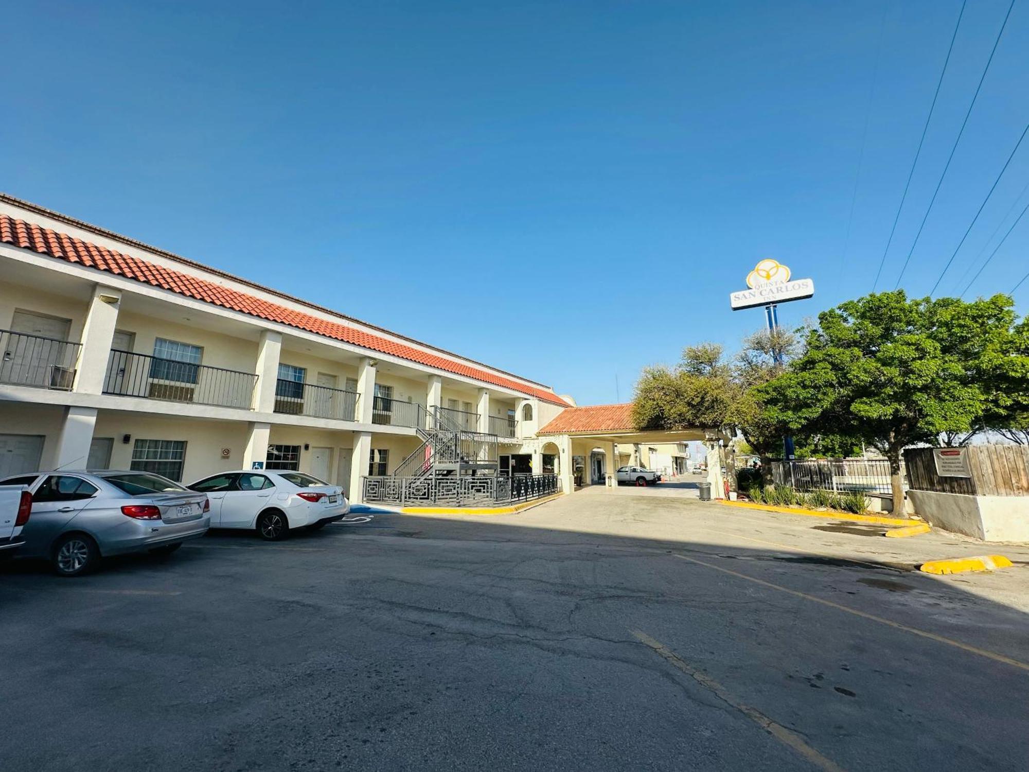 Hotel Quinta San Carlos Inn Manuel Valdez 외부 사진